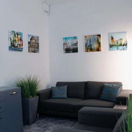 Hotel Pilar Garni Cologne Exterior photo